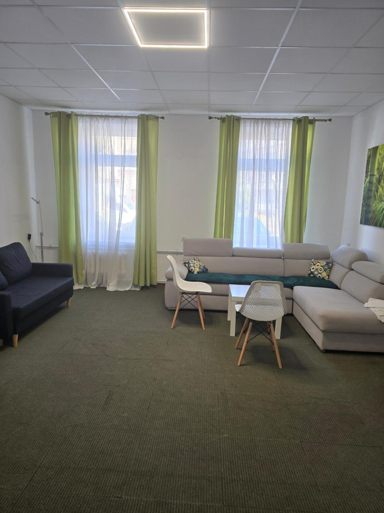 Hostel Krosnienska 12 Zielona Gora  Ngoại thất bức ảnh